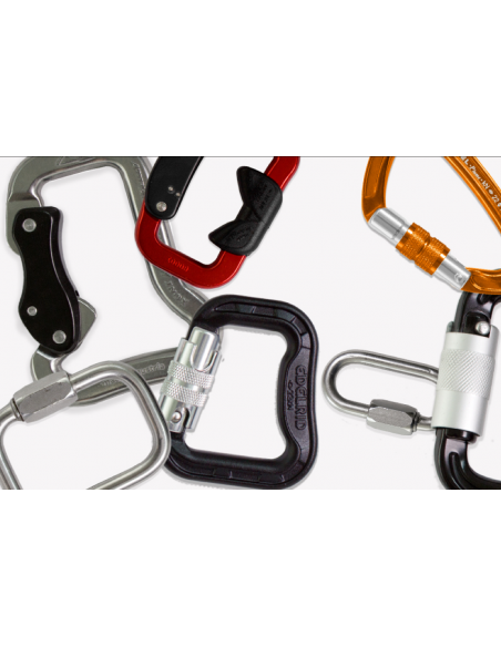 Nettoyage ultrason des 2 mouquetons + lubrifiant spécial