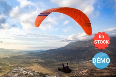 Parapente R-LIGHT 3 ML Démo | 4.02 kg (90-105 kg)